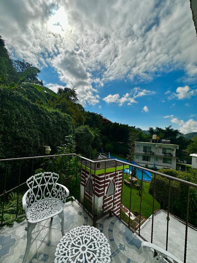 Bungalows Andrea Tepoztlán Dış mekan fotoğraf